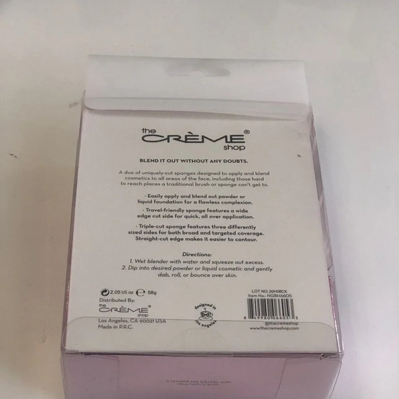 New! The Creme makeup brush and sponge set! - Picture 5 of 5